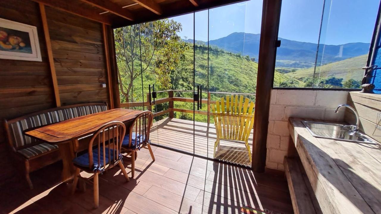 Pousada Sitio Barreirinha เอนเชนเอโรปาสซอส ภายนอก รูปภาพ